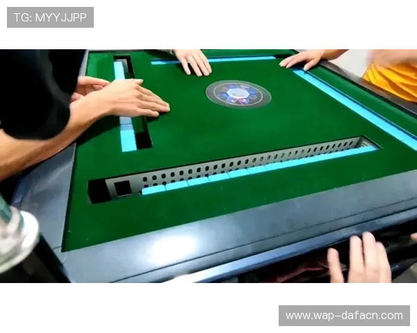 下载真人麻将血战到底官方最新版,全面优化游戏画面和操作体验,带来沉浸式血战到底的精彩对决 下载真人麻将血战到底官方最新版,全面优化游戏画面和操作体验,带来沉浸式血战到底的精彩对决